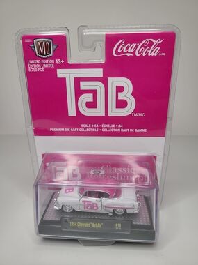 M2 Machines 2022 CHASE Coca-Cola TAB 1954 Chevy Bel Air Pink A19 1:64